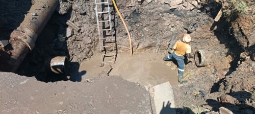 Municipal teams are working tirelessly to fix the burst water pipes in many areas in the south of Durban
