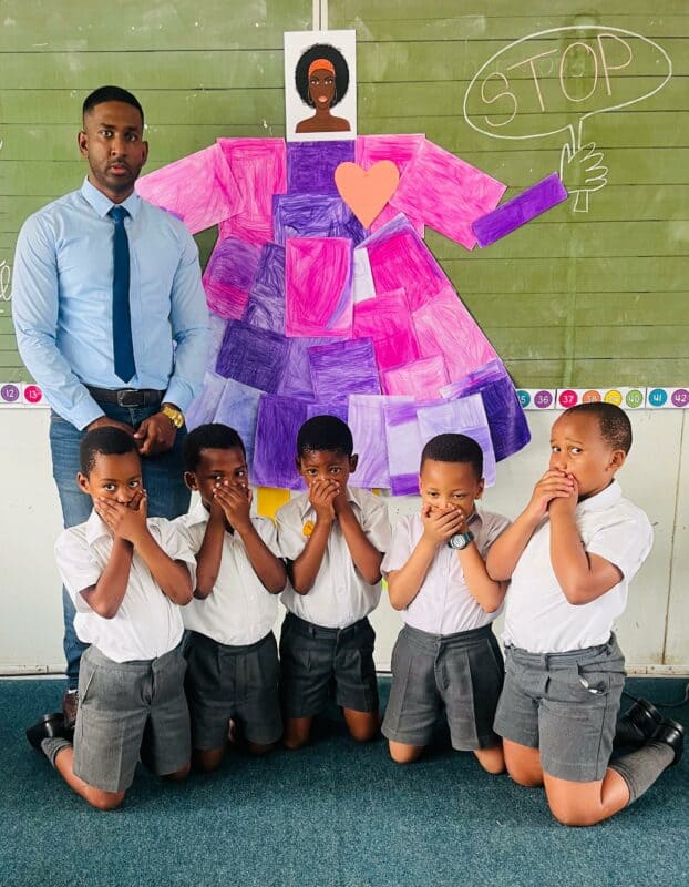 Collingwood Primary School’s Trevan Soobramoney with learners Ayakhula MbheleBayanda Khumalo, Siphosethu Khwela, Andile Ntuli and Velemseni Cele, with their artwork.