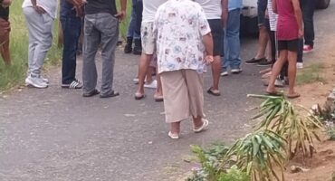 A man who held his family hostage in Wentworth was arrested by the police