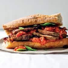 Beef and sweet chilli sarmie.