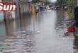 Cherry Road in Clairwood is currently waterlogged.