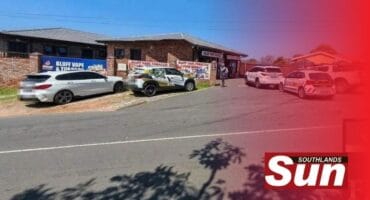 Security companies intervened and foiled an armed robbery at a shop on The Bluff.