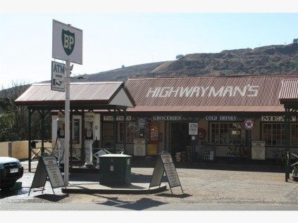 The awarding of a tender to lease the Highwayman's Garage was found to be highly irregular by the PP in her report on the tender processes in this historical town.
