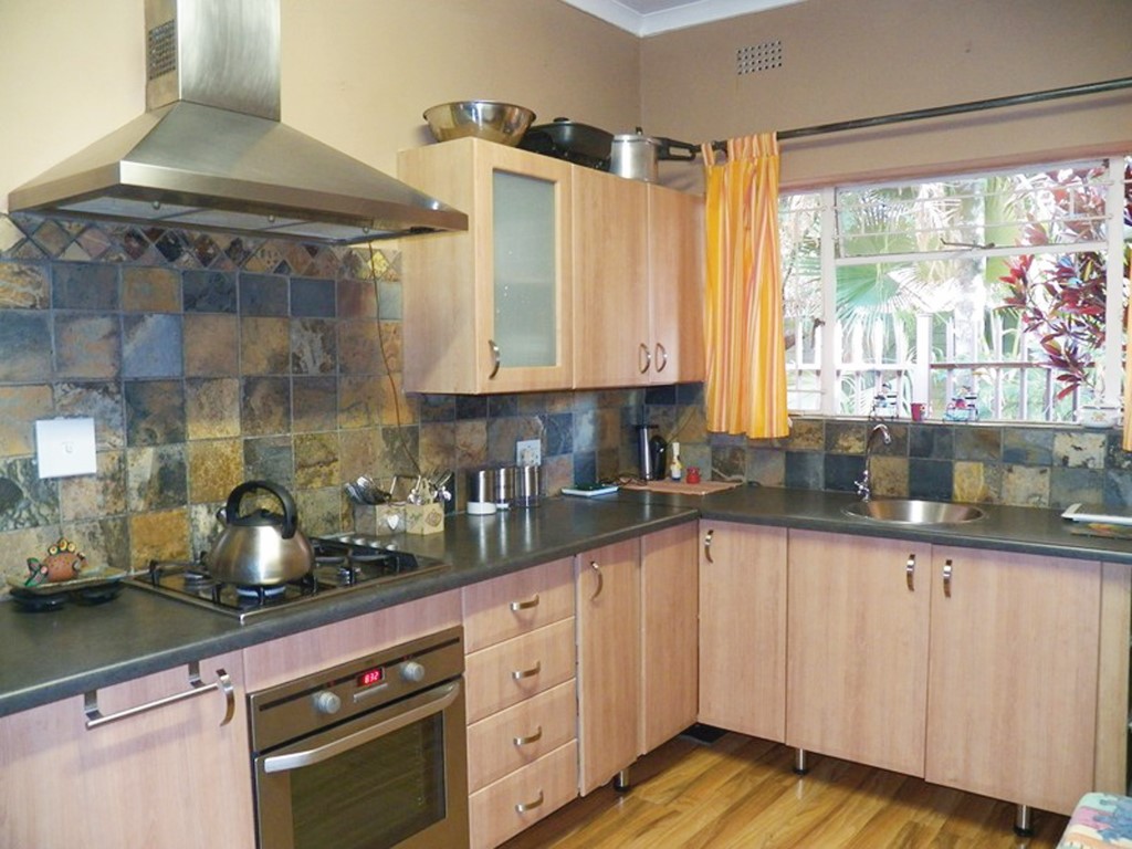 Photos748(Copy)_98156 (Medium)