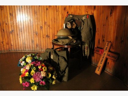 The memorial where fallen soldiers were honoured with flowers and memorial plates. 