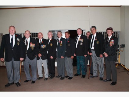 Ben Engelbrecht, Fred Naudé, John taylor, Ernie Pienaar, Pat Nicholson, Johan Strydom, Peter Fauché, (Bennie Naudé) John Calmeyer and Gavin Jarman. 