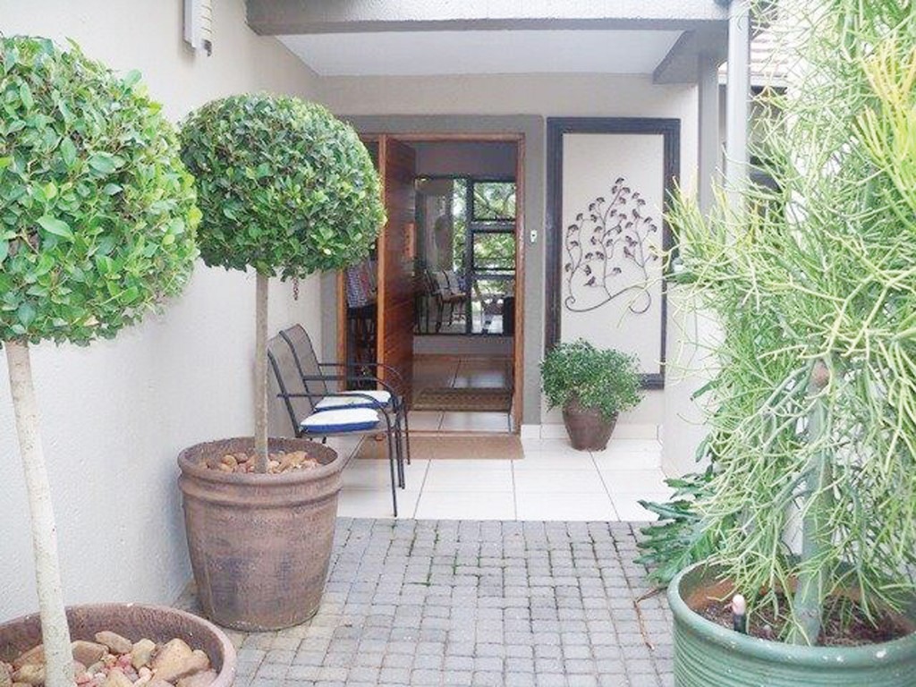 REMAXHOWadvert-21Nov_16082 (Medium)