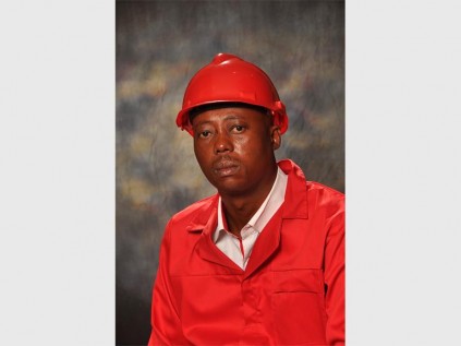 Mr Collen Sedibe.