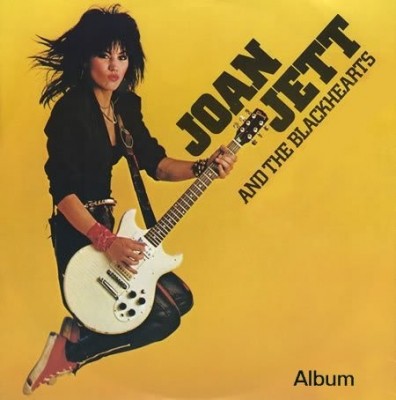 Joan Jett in action. (Image: fr.metalship.com)