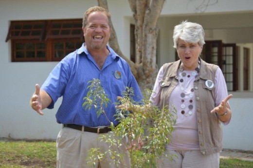 Dave Ernstzen, Headmaster Uplands Preparatory School and Sue Kloeck, Teacher and Librarian and winner of 'Enviro Green Heart" award