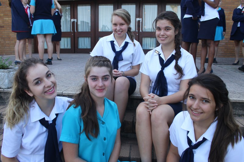 Courtney-Jayde Smit, Tarryn Semmens, Jeanné Collins, Melissa-Lee Lindeque and Jessé Thorpe.