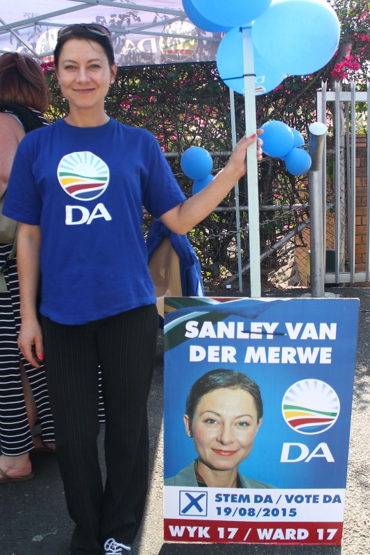 Sanley van der Merwe .