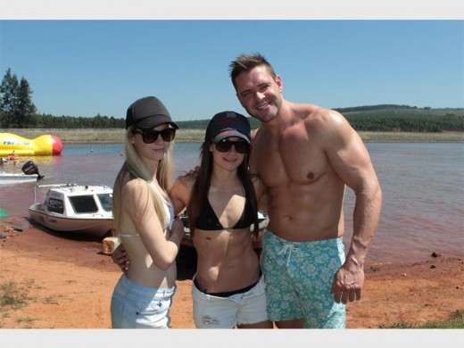 Yvonne Olivier, Emmie Olivier and Jaco Hattingh.
