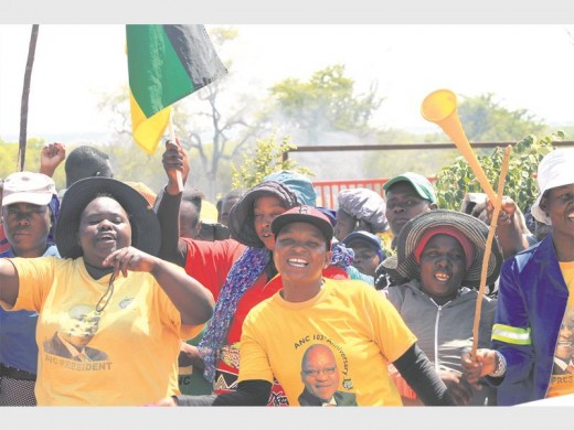 Some of the unhappy protesting workers of Umbhaba.