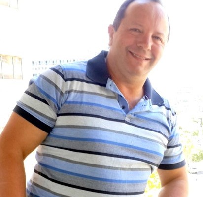 Dirk Fourie of DriveMoz.