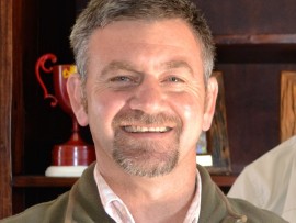 André Barnard, Laerskool Laeveld Ek is baie tevrede met die span. Dit is 'n jong span wat deurkom en transformasie is goed op dreef. Die spelers is nie gekies net om die kwotasisteem gelukkig te hou nie, maar omdat hulle dit verdien. Daar is 'n goeie balans tussen ervaring en nuwe spelers. Dit lyk of Springbokrugby op pad na hoër hoogtes is.