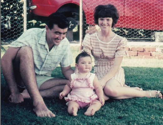 A beautiful family: Sarel, Rensia and Mary when Rensia was still a baby.