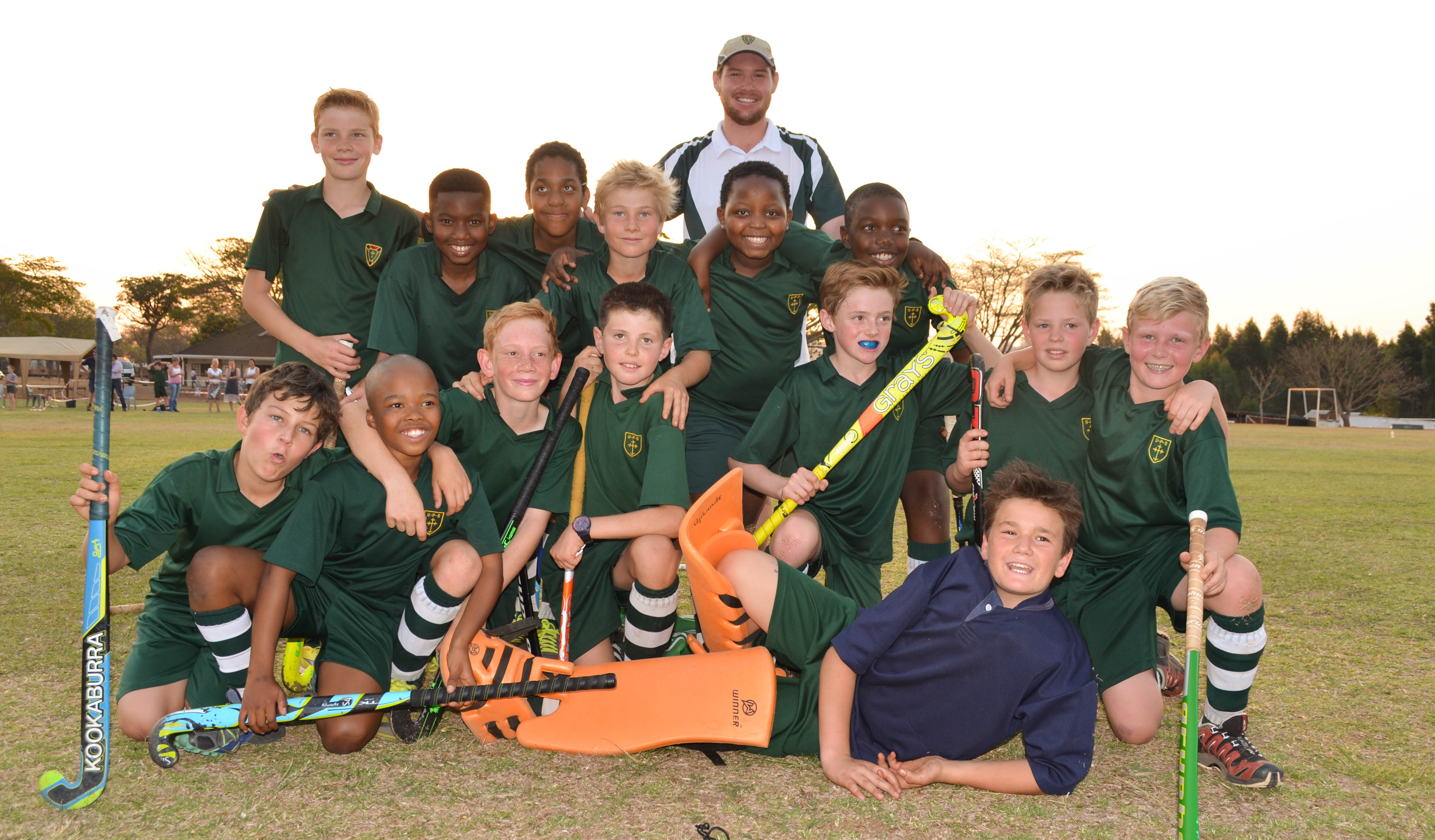 Uplands Prep's se o/11's is, (voor) Gabriel Zietsman, (middel) Duncan Pieterse, Kea Khoele, Josh Black, Jake Holland, Gregory Braithwaite, Josh Gardiner, Nic Chandler, (agter) Ethan Heyns, Mbuso Makhubela, Andile Khoza, Torr Turner, Gavin Stratford (afrigter) Buthulwazi Buthelezi en Vuxa Hlathswayo.