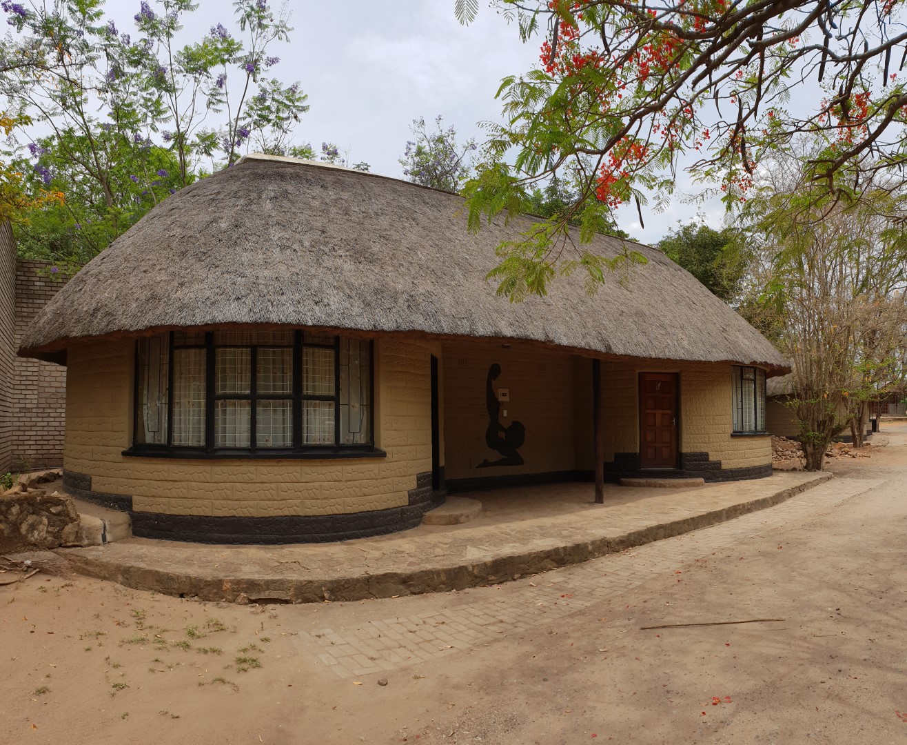 Mabalel Rooms Exterior