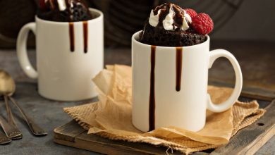 When it comes to yummy dishes, kids love cake in a cup!