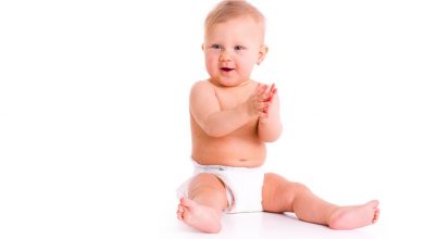 Top signs that your baby is ready to sit