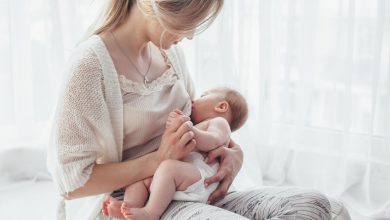 How to get a good breastfeeding latch