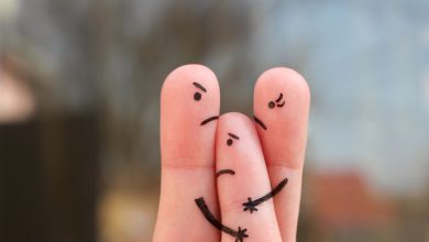 Ways divorced couples can make co-parenting teens easier