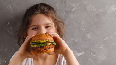 Yummy veggie burger recipe by Jamie Oliver