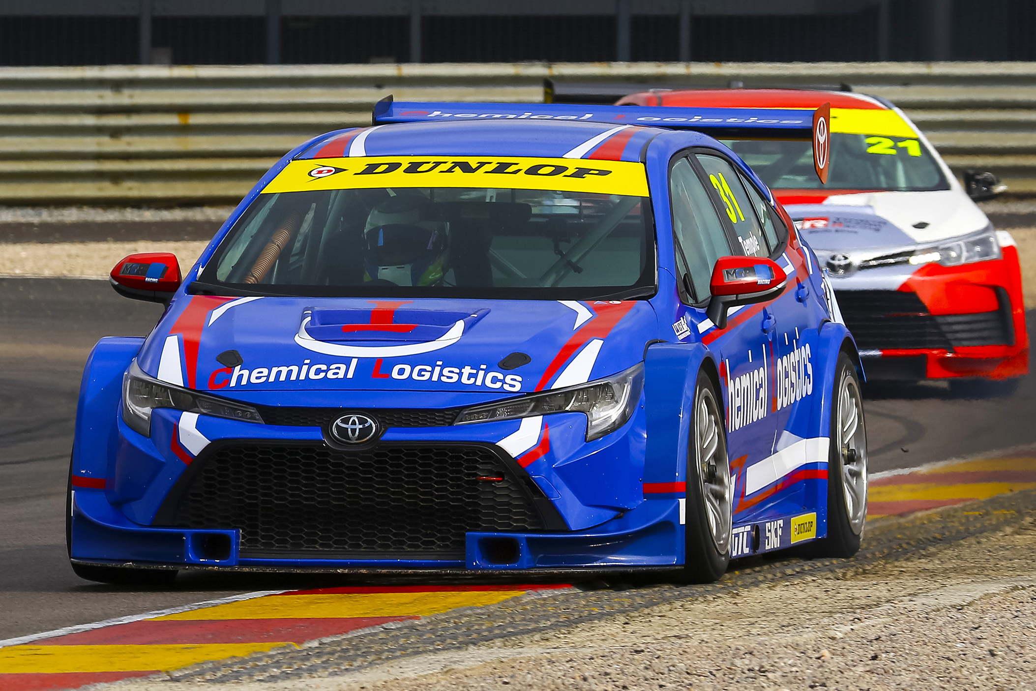 Temple escapes carnage to take fairytale race 2 win | Lowvelder