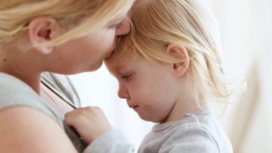 How to help a child with a blocked nose