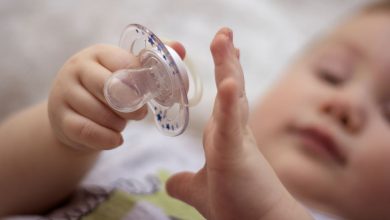 How do you get your child to give up the dummy?