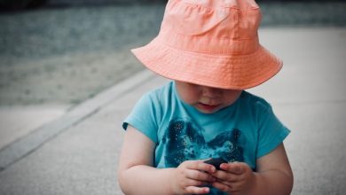 Encourage creativity in your child without splurging on toys