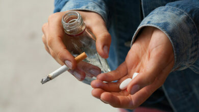 10 tips to safeguard your teen against substance abuse
