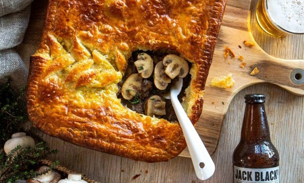 Mushroom, leek and lager beef pie – yum!