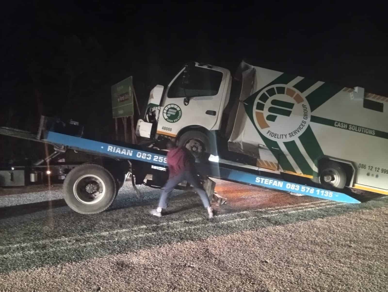 The targeted vehicle is towed away. > Photo: Riot Hlatshwayo