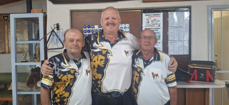 Deon Buys, Laurie Wiid and Hansie Schoeman were the second-placed men's team.