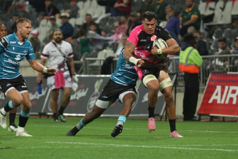 Willie Engelbrecht put in a serious shift as captain. > Photos: Blake Linder