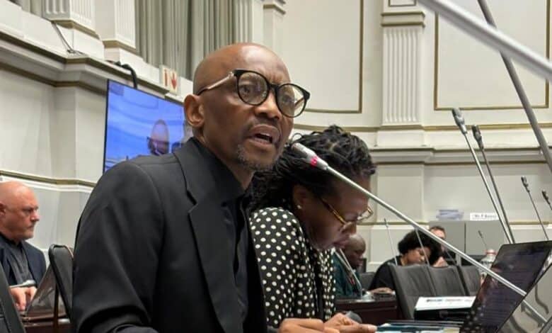 Former SAT board member, Oupa Pilane, talks in Parliament. > Photo: Supplied/Oupa Pilane