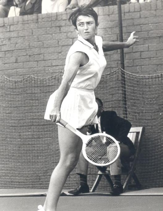 Pat in action during the 1972 Federation Cup final, which she and Brenda Kirk went on to win.
