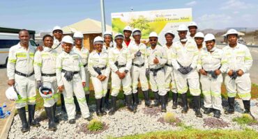 The students and young professionals from the MMEN. Photos: Supplied/DCM