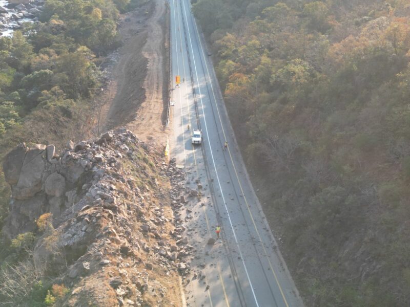 Significant blasting has been done in the Crocodile Gorge section of the N4. > Photos: Supplied/TRAC N4