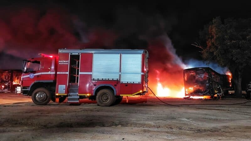 A Buscor depot in Barberton was ravaged by fire last night (Tuesday, December 16). No injuries have been reported.