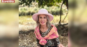 Karin van Aardt in die wildtuin. > Foto: Verskaf/Rentia Trümpelmann