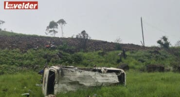 The damaged mini-bus taxi at the scene. > Photos: Supplied/Emer-G-Med