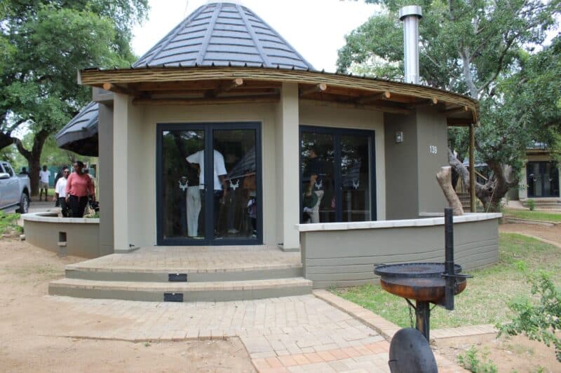 A newly-upgraded accommodation unit in Skukuza.