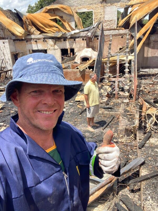 Garth Snyman clears the site. > Photo: Supplied/Garth Snyman