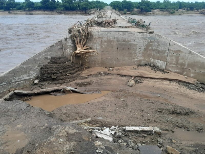 Letaba High Water Bridge today, January 18. > Photos: Supplied/SANParks