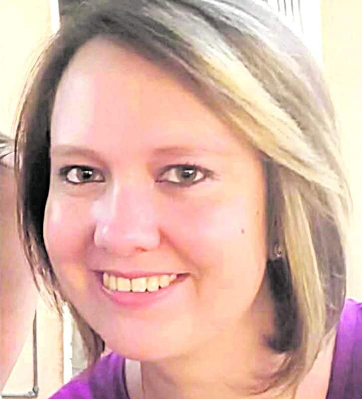 Rolinda Robbertse het binne 'n paar weke meer as R60 000 verloor. > Foto: Verskaf. 