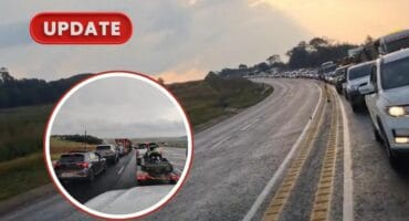 According to TRAC, an accident occurred between Winnaarspoort and Milly’s filling station. Main photo: Screenshot of video supplied by Mirelle Jacobs. Insert: Supplied/Philani Mashaba