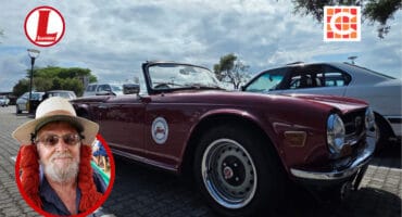 A Lowveld Old Wheels classic parked at The Grove ahead of the ride. INSET: Chairman of the LOWC, Ken Grossmith. > Photos: Supplied/Julia Burger and Letitia Entres